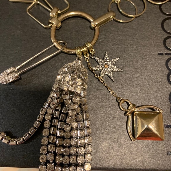 BCBG GORGEOUS NECKLACE - Picture 4 of 11